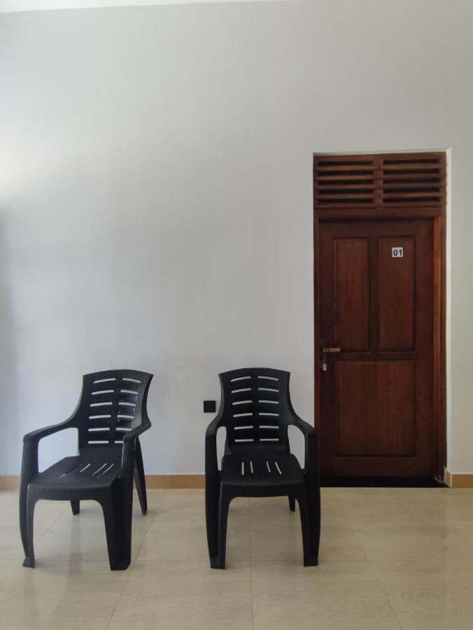 Sara Place Тангалла Экстерьер фото